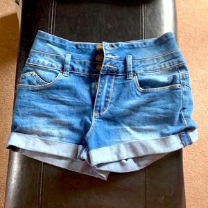 Women’s size 5 jean shorts